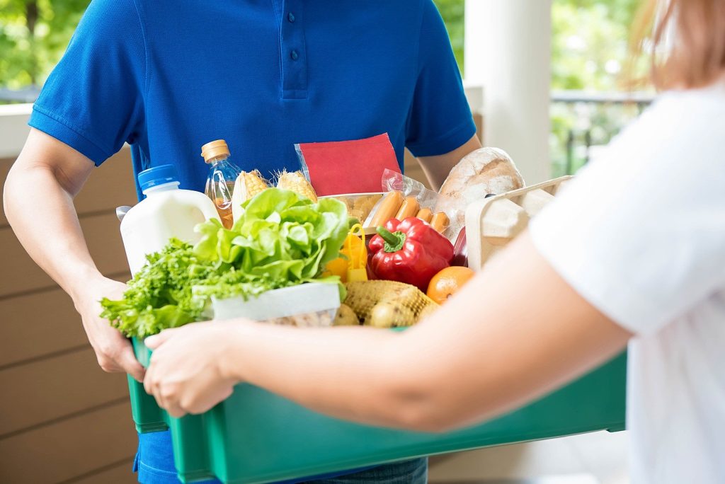 Why home delivery of groceries and goods is becoming increasingly popular in Dubai